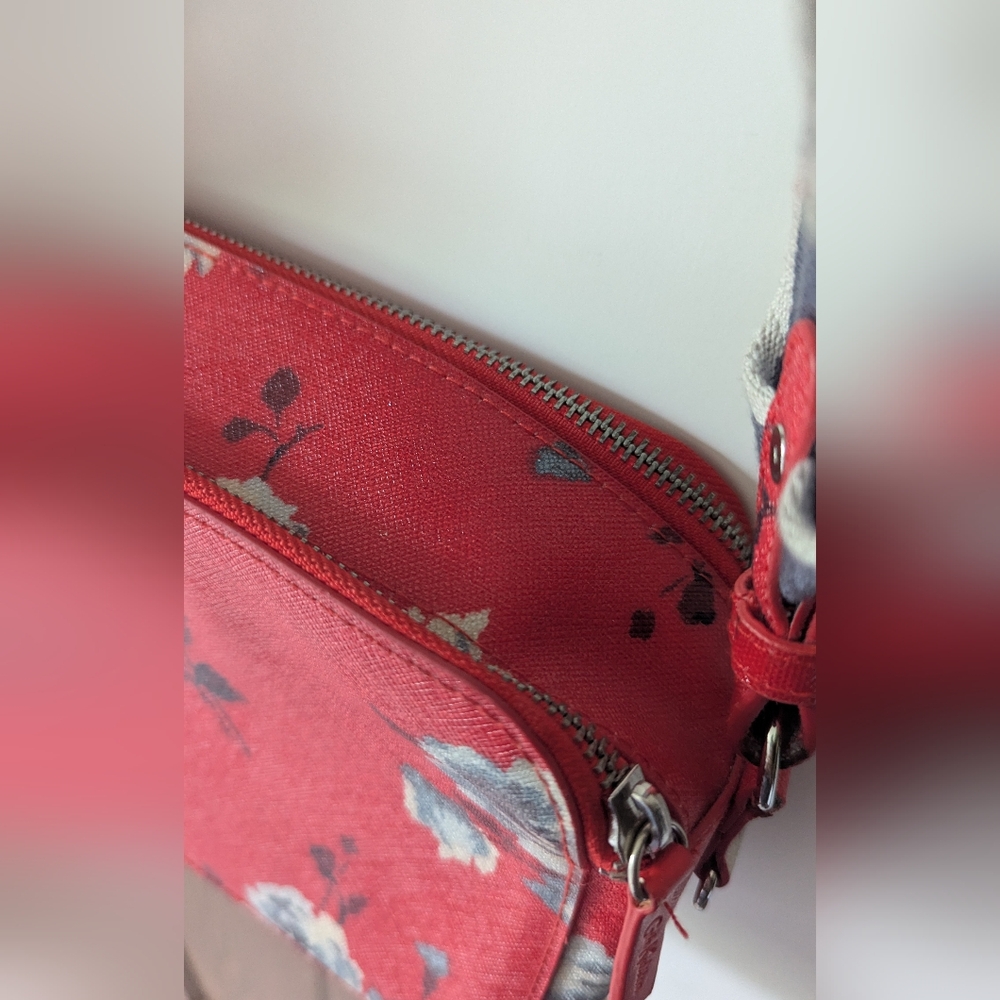 Cath Kidston Red Floral Crossbody Bag Wide Adjustable Strap - Picture 7 of 15